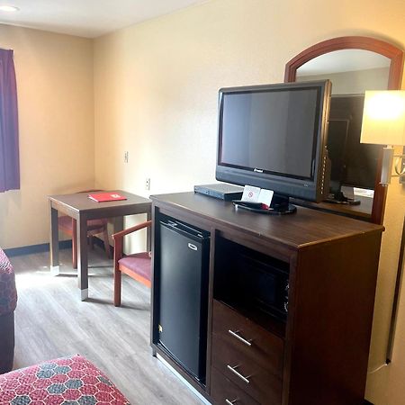 Econo Lodge Inn & Suites Corning Pokój zdjęcie