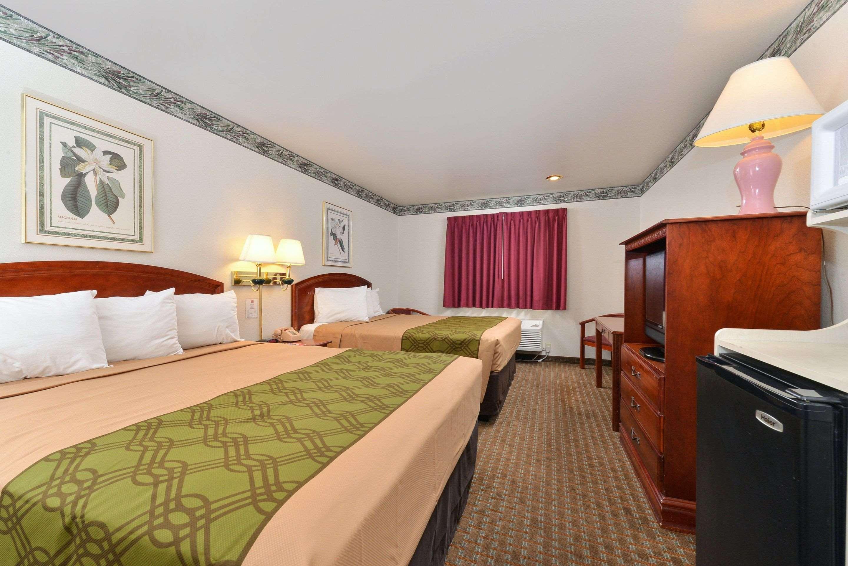 Econo Lodge Inn & Suites Corning Zewnętrze zdjęcie