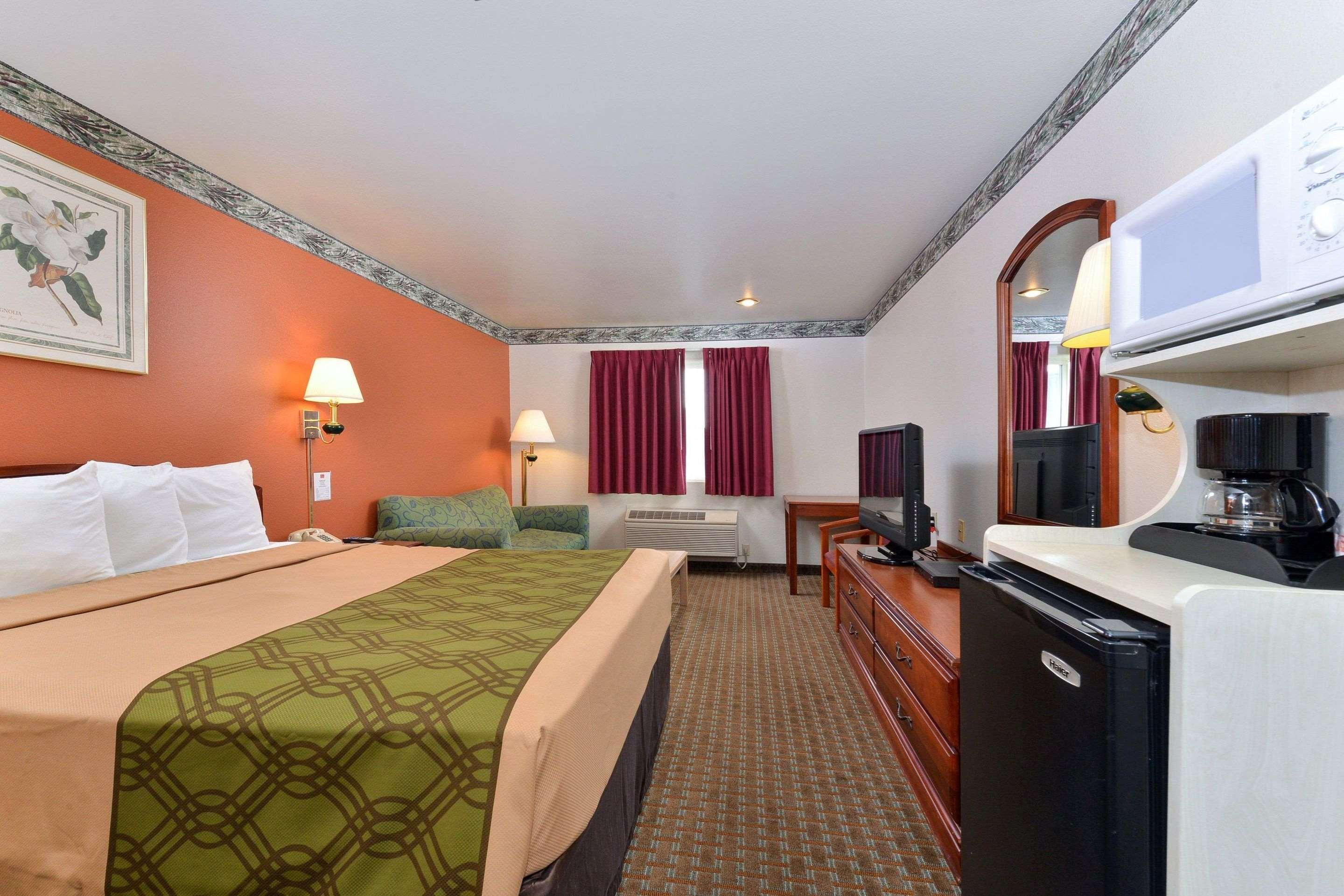 Econo Lodge Inn & Suites Corning Zewnętrze zdjęcie