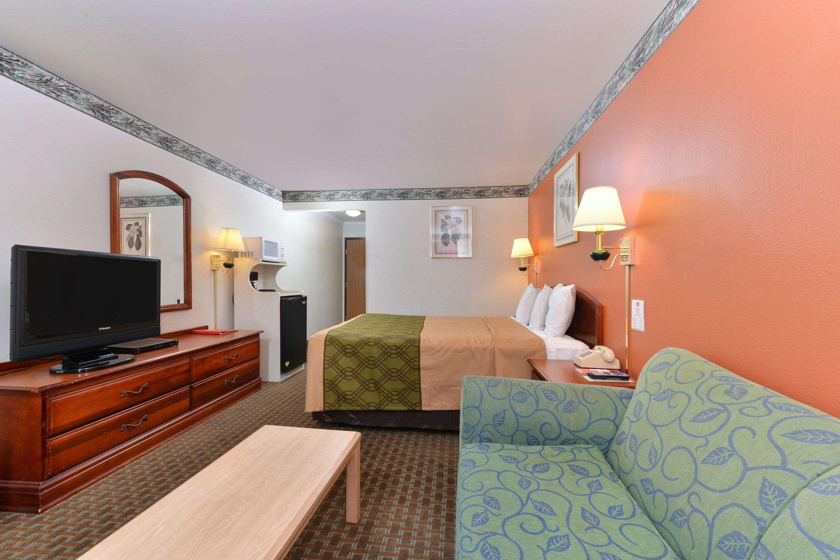 Econo Lodge Inn & Suites Corning Zewnętrze zdjęcie